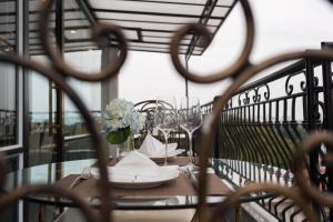 Balkón nebo terasa v ubytování Bonsella Hotel