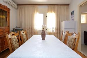 Postel nebo postele na pokoji v ubytování Apartment Josip