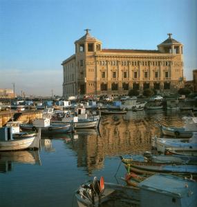 Gallery image of Mareluna in Siracusa