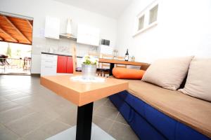 Kuchyň nebo kuchyňský kout v ubytování Apartments Katarina