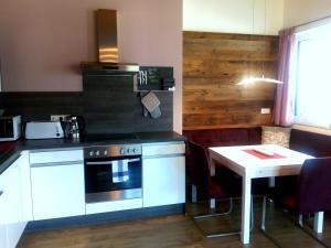 Köök või kööginurk majutusasutuses Alpine Appartement