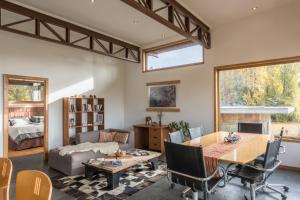 TV a/nebo společenská místnost v ubytování Hotel Patagonia House