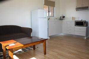A kitchen or kitchenette at Bay View Holiday Village