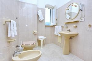 Koupelna v ubytování Hotel Costa d'Oro