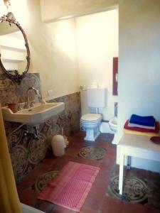 Bathroom sa Agriturismo I Pitti