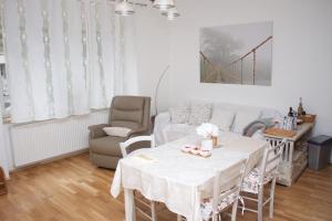 Posedenie v ubytovaní Apartman Allegria + 17 fotografií