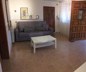 A seating area at Los Pinos de Cardes