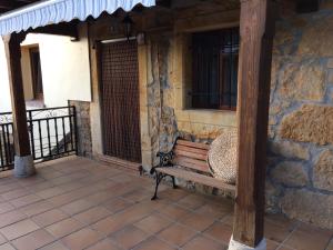 A balcony or terrace at Los Pinos de Cardes