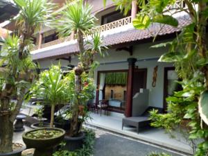 Zahrada ubytování Taman Ayu Legian Hotel