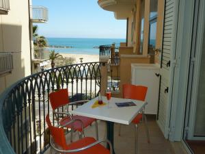 A balcony or terrace at Beaurivage