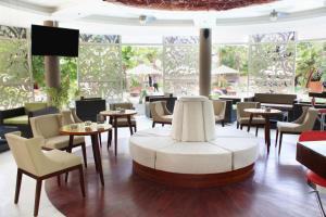 Posezení v ubytování Golden Tulip Jineng Resort Bali