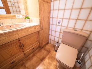 Ein Badezimmer in der Unterkunft Bunyola