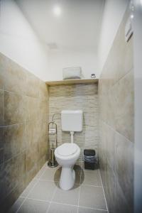 Kúpeľňa v ubytovaní Jerry Apartman