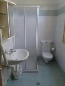 Koupelna v ubytování Hotel ILLI