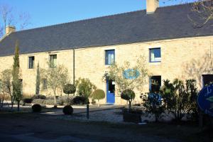 Afbeelding uit fotogalerij van Hôtel - Restaurant l'Hortensia in Noyalo