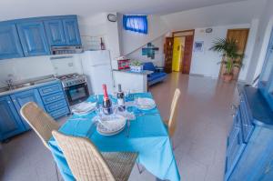 A kitchen or kitchenette at Casa Vacanze "Ro & Se" a Palinuro IT, Bandiera Blu anche per il 2025