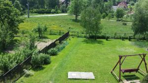 Ogród w obiekcie Apartament w Bieszczadach