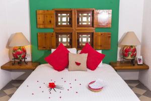 Postel nebo postele na pokoji v ubytování Casa Natalia Boutique Hotel Adults Only