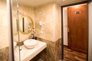 Koupelna v ubytování Sapa Wings Hotel