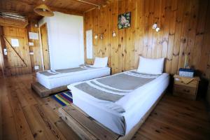 Afbeelding uit fotogalerij van Maison Blanche Ecohousе in Mytnitsa +40 foto's