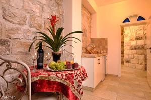 Η κουζίνα ή μικρή κουζίνα στο Old City Inn