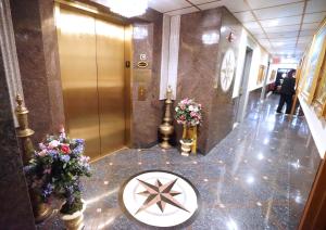 Fotografie z fotogalerie ubytování Paris Suites Hotel v Queensu