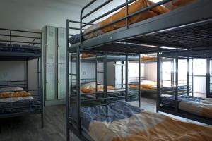 Krevet ili kreveti na sprat u jedinici u okviru objekta Hostel Fontána