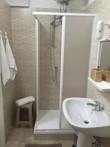 Koupelna v ubytování B&B Scilla Mare
