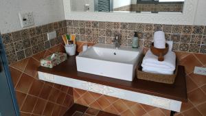 Bilik mandi di Charmole