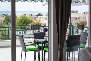 Balkón nebo terasa v ubytování Modern Apartman Pjero