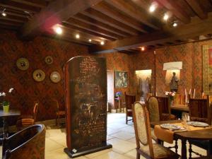 Fotografie z fotogalerie ubytování Auberge de l'Abbatiale v destinaci Auberive