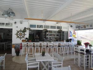 The Milos餐厅或其他用餐的地方