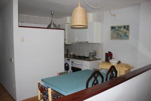 Kuchyňa alebo kuchynka v ubytovaní Preciosa vivienda enorme y totalmente equipada en el centro de Figueres