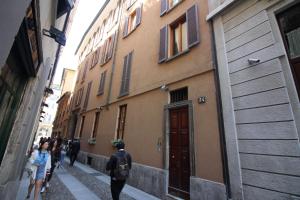 Photo de la galerie de l'établissement Brera - Fiori Chiari Charme Apartment, à Milan