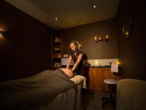 Heilsulind og/eða vellíðunaraðstaða á Carrickdale Hotel & Spa