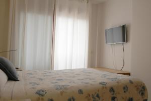A television and/or entertainment centre at Dream Cuesta