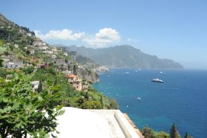 Foto dalla galleria di Locanda Costa D'Amalfi ad Amalfi