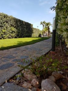 Vonkajšia záhrada v ubytovaní Villa La Chiocciola