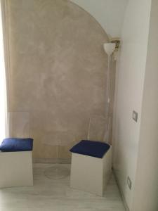 A bathroom at My suite Sorrento