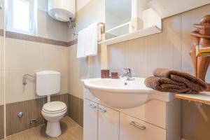 Kúpeľňa v ubytovaní Studio Vista Gravosa + 19 fotografií