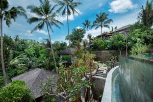 Vrt pred nastanitvijo Natya Resort Ubud