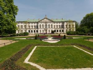 Сад в Muranów Studio