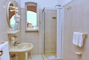 Koupelna v ubytování Hotel Costa d'Oro