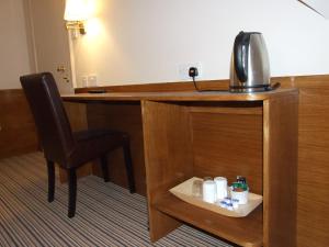 Coffee and tea making facilities at Leith House