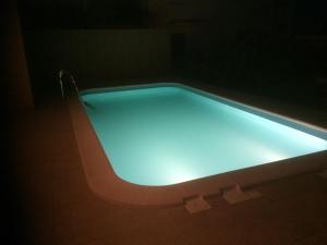 Bazén v ubytování Apartments Bartulić nebo v jeho okolí