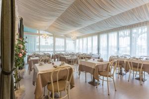 Εστιατόριο ή άλλο μέρος για φαγητό στο Hotel Ronchi