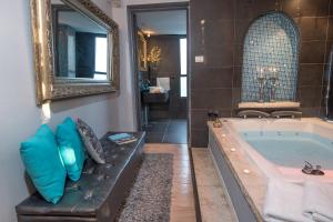 Bagno di Champagne suites