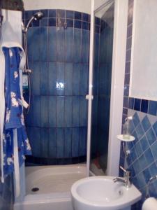 A bathroom at Villa Pontes