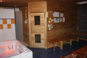 Fotografie z fotogalerie ubytování Sporthotel BK Pod Lipou v destinaci Roudnice nad Labem