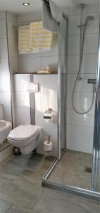 Koupelna v ubytování Hotel Schatthaus
